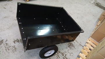 Přívěs pro zahradní traktory s kapacitou 225kg - 4-pcives-pro-zahradni-traktory-fgp455200gp