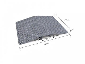 STR018-N Mobilní přejezdový můstek 0,9m / 250kg - prejezdovy_mustek