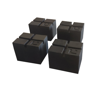 vyssi-gumove-bloky-pod-prahy-auta